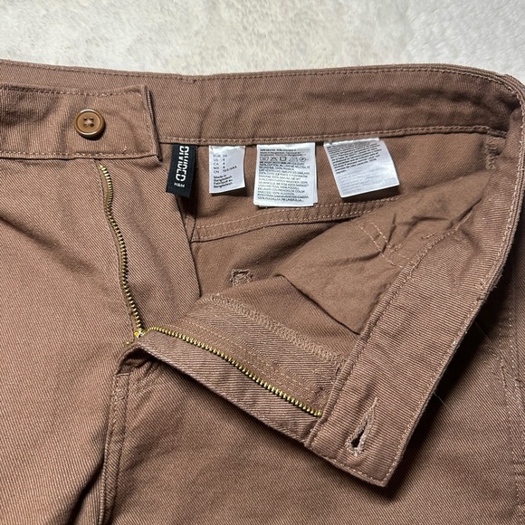 Divided Brown Flare Jeans with Wide Leg Design - Picture 2 of 4